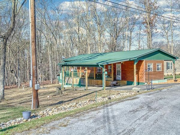 214 Monticello Loop, Crossville, TN 38555