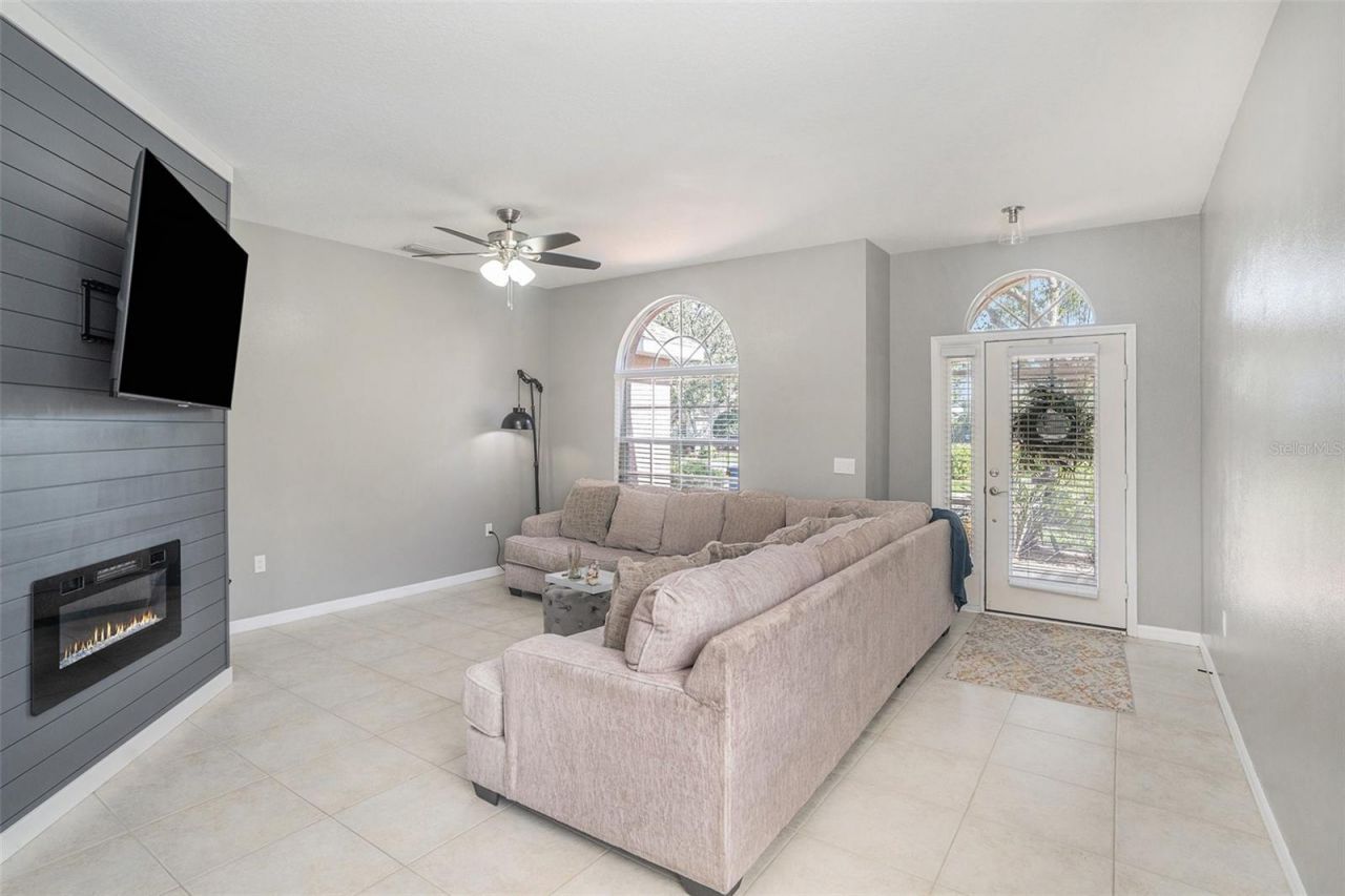 1135 Millbrook Circle, Bradenton, FL 34212 Photo
