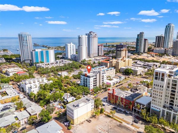 475 2ND STREET N, Unit 201, ST PETERSBURG, FL 33701