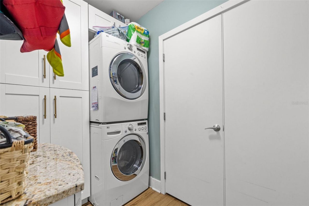 475 2nd Street N, Unit 201, Saint Petersburg, FL 33701 Photo