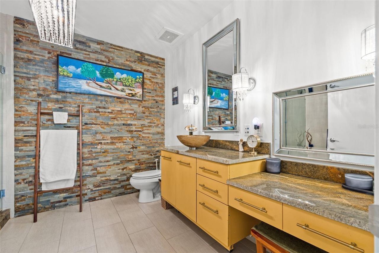 475 2nd Street N, Unit 201, Saint Petersburg, FL 33701 Photo