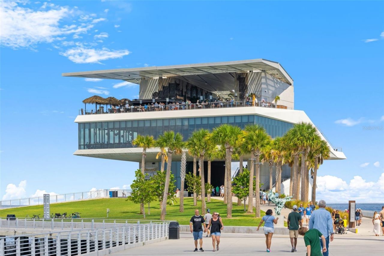 475 2nd Street N, Unit 201, Saint Petersburg, FL 33701 Photo