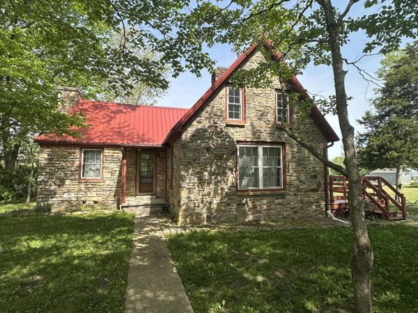 93 Pigeon Ridge Rd, Crossville, TN 38555