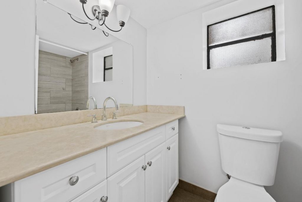 3750 NW 115th Avenue, Unit 8-5, Coral Springs, FL 33065 Photo