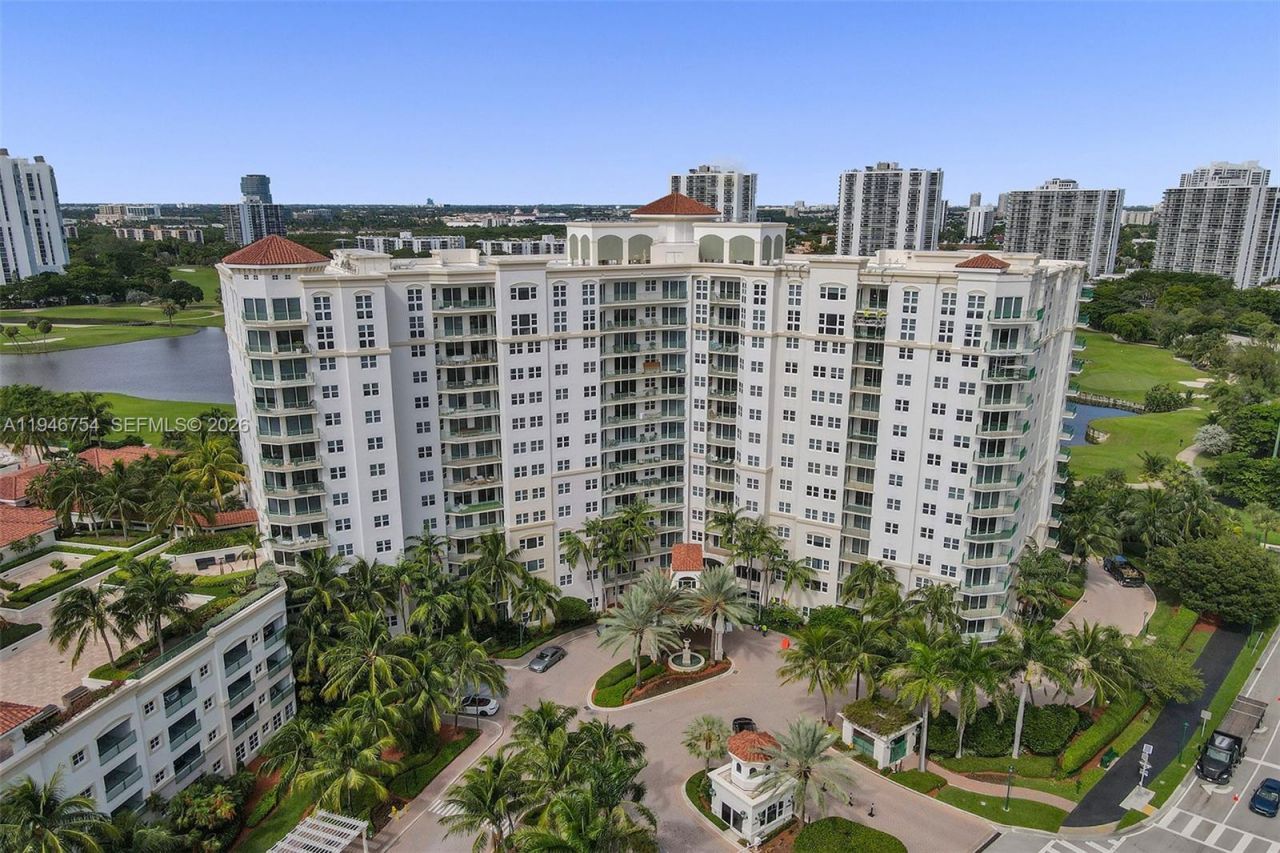 20000 E Country Club Dr, Unit 1014, Aventura, FL 33180 Photo