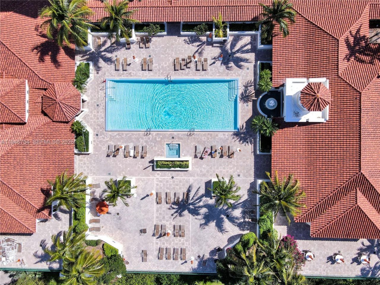 20000 E Country Club Dr, Unit 1014, Aventura, FL 33180 Photo