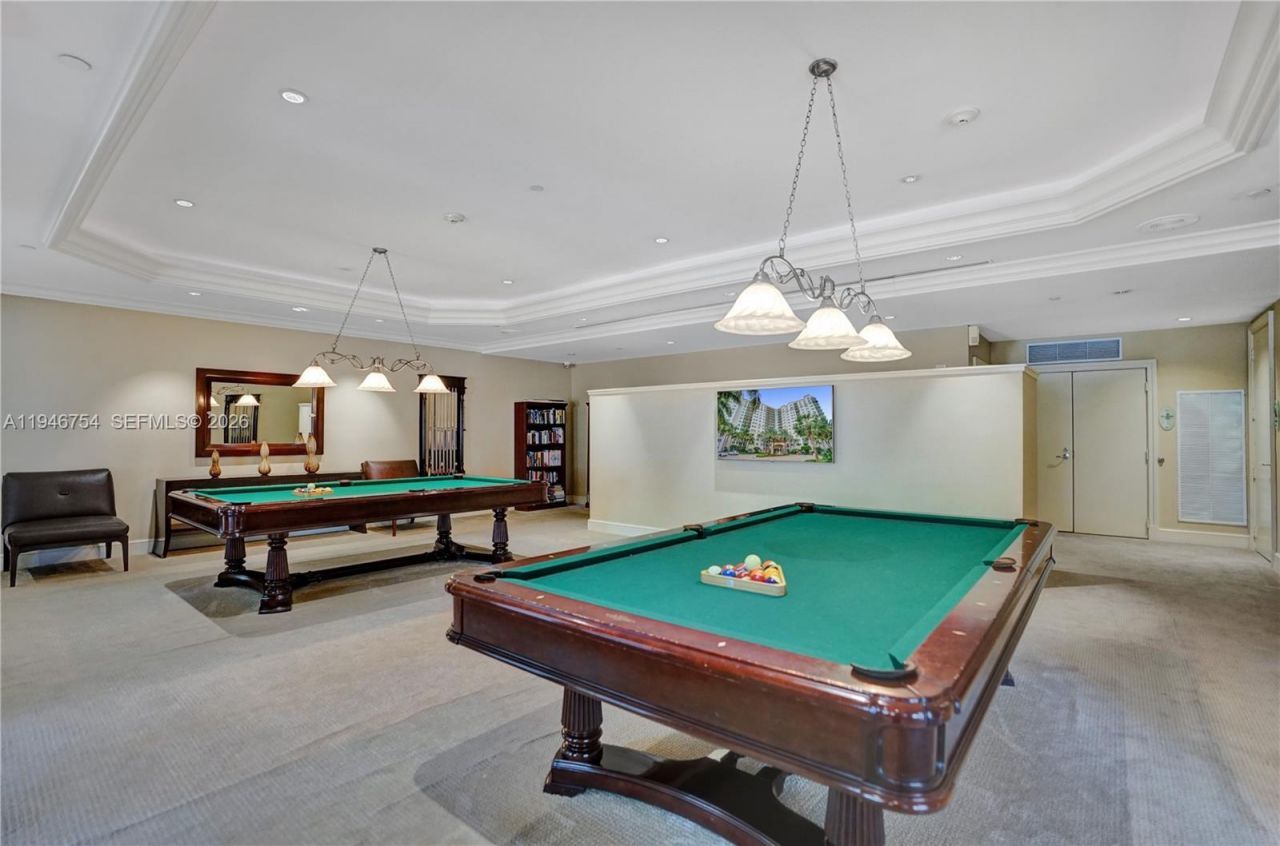 20000 E Country Club Dr, Unit 1014, Aventura, FL 33180 Photo