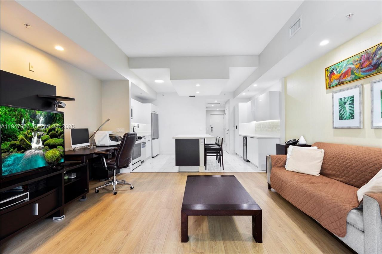 5300 NW 87th Ave, Unit 1212, Doral, FL 33178 Photo