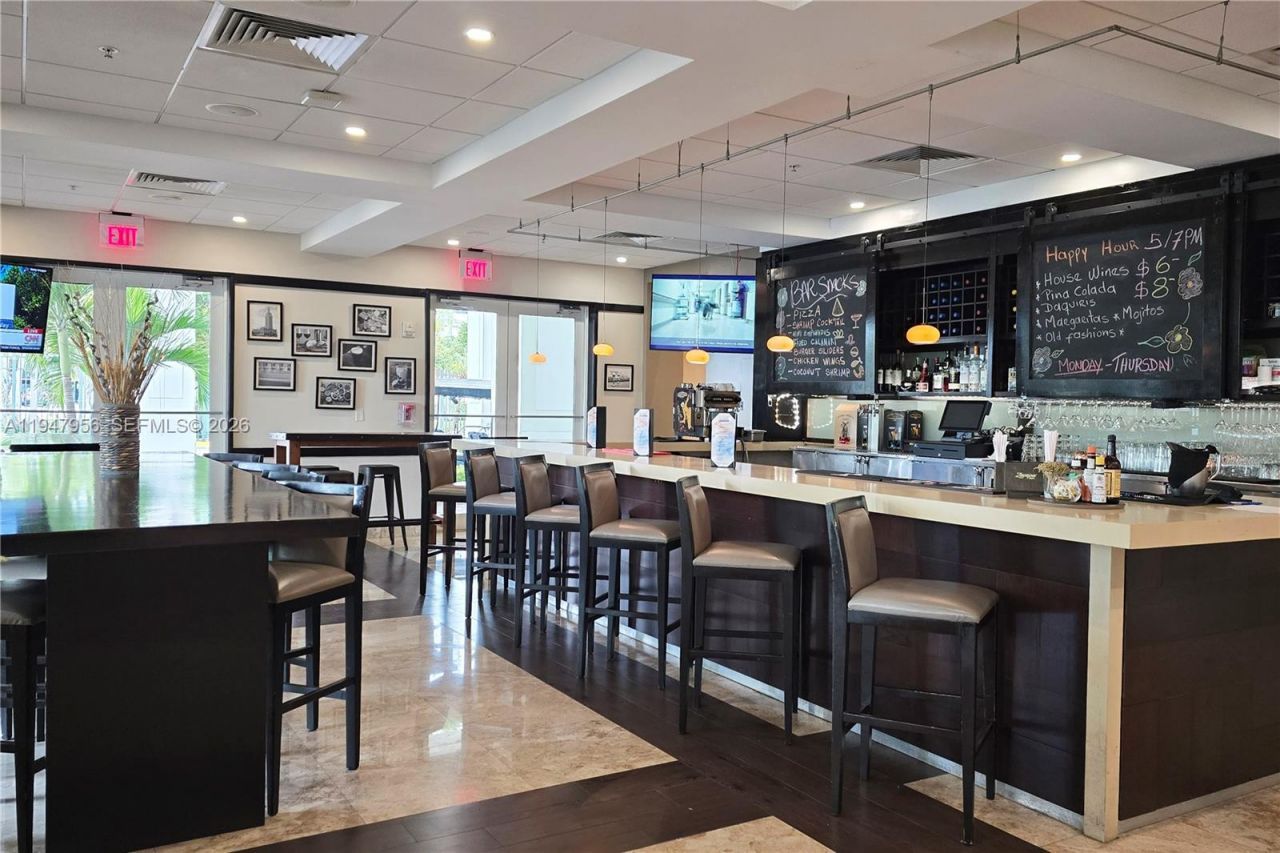 5300 NW 87th Ave, Unit 1212, Doral, FL 33178 Photo