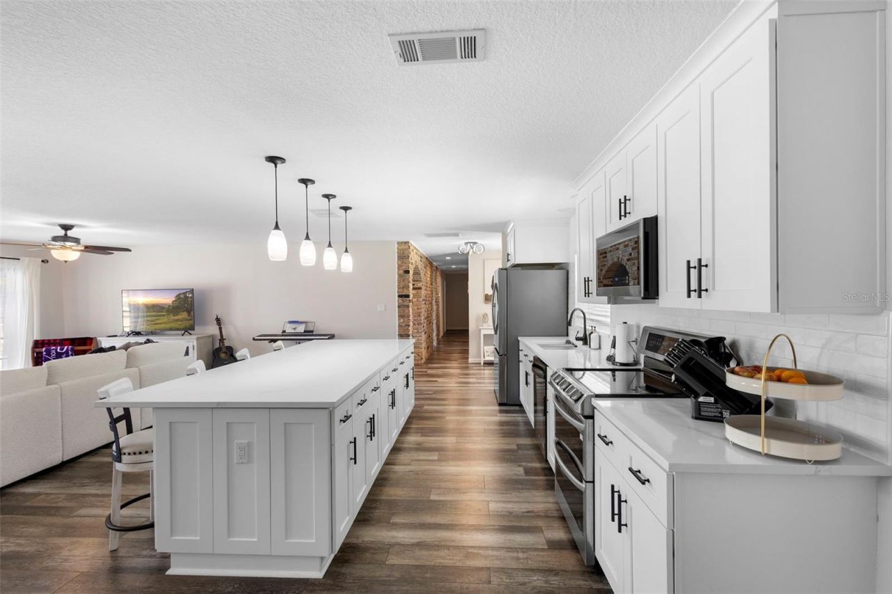 190 N Spring Lake Drive, Altamonte Springs, FL 32714 Photo