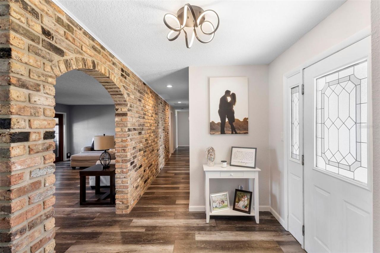 190 N Spring Lake Drive, Altamonte Springs, FL 32714 Photo