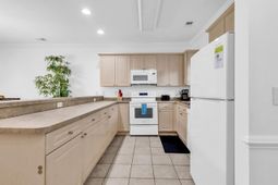 4801 Luster Leaf Circle photo 4