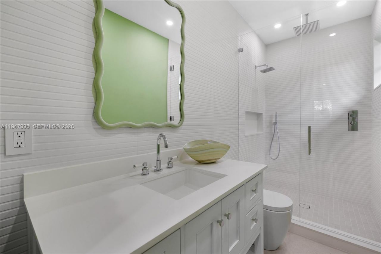 44 Card Sound Rd, Key Largo, FL 33037 Photo