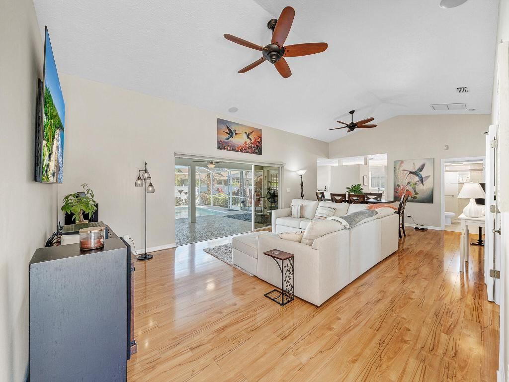 1149 SE Cambridge Drive, Port Saint Lucie, FL 34952 Photo