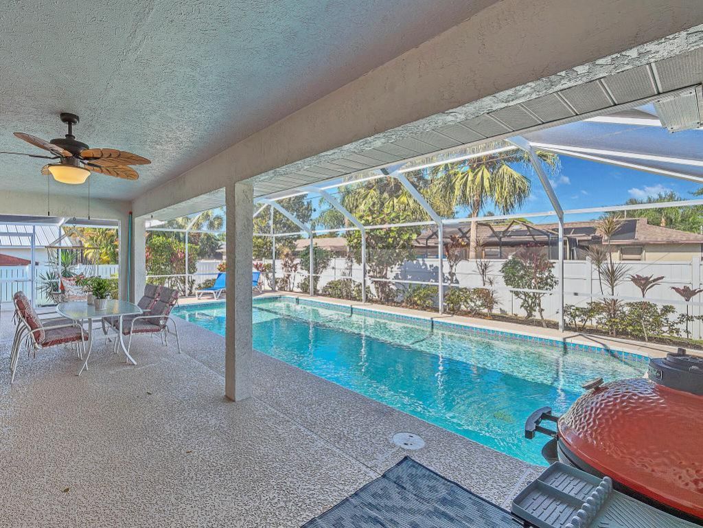 1149 SE Cambridge Drive, Port Saint Lucie, FL 34952 Photo