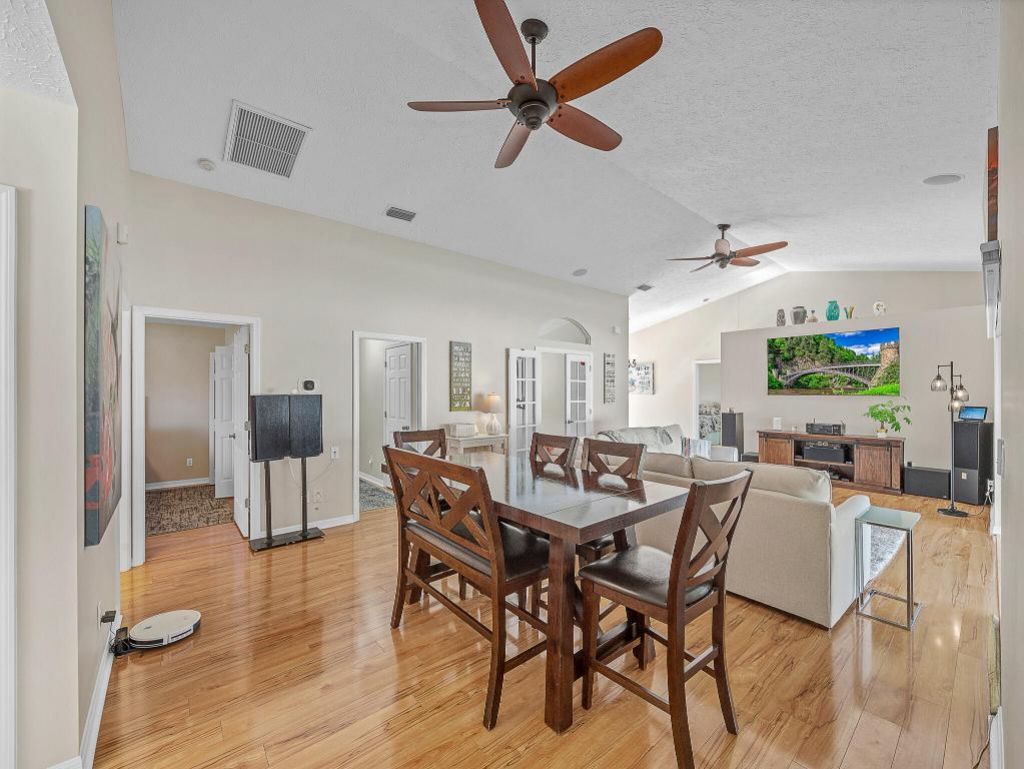 1149 SE Cambridge Drive, Port Saint Lucie, FL 34952 Photo