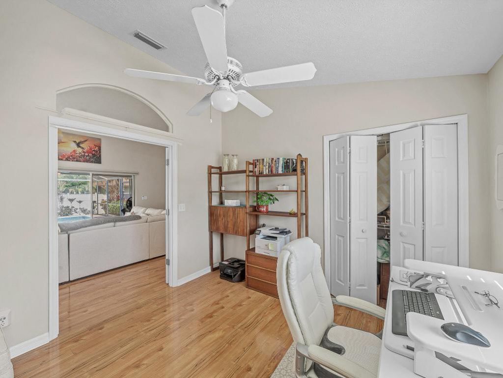 1149 SE Cambridge Drive, Port Saint Lucie, FL 34952 Photo