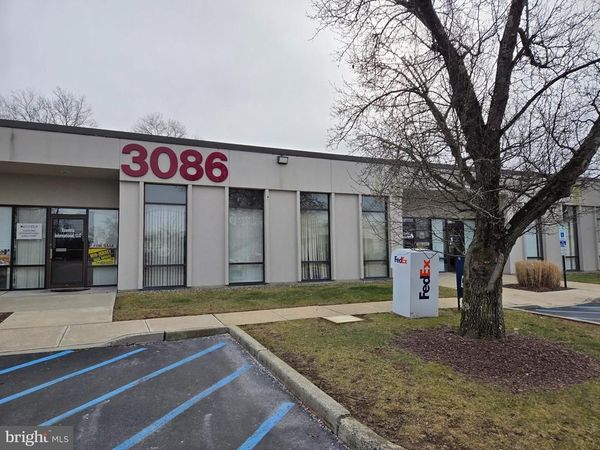 3086 RTE, Unit 27 STE 3, KENDALL PARK, NJ 08824