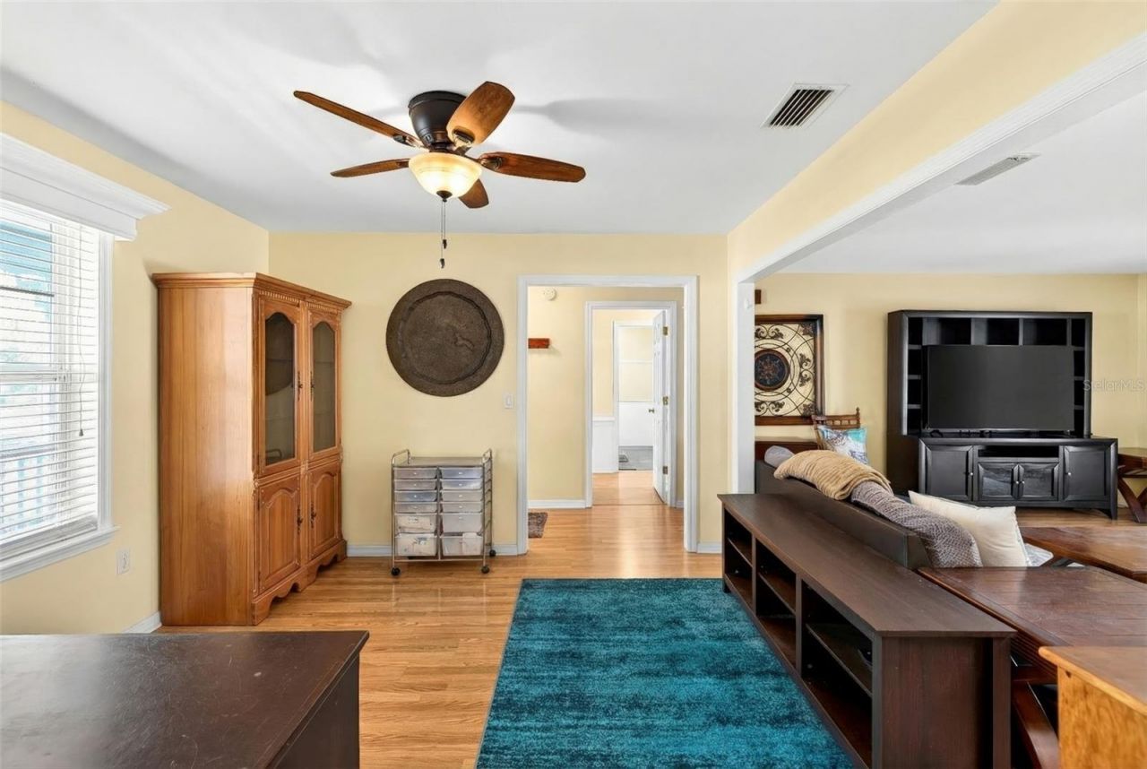 5940 NE 57th Loop, Silver Springs, FL 34488 Photo