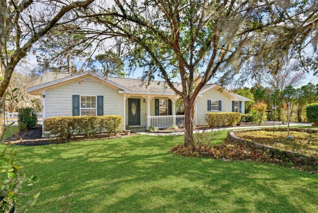 5940 NE 57th Loop, Silver Springs, FL 34488 Photo