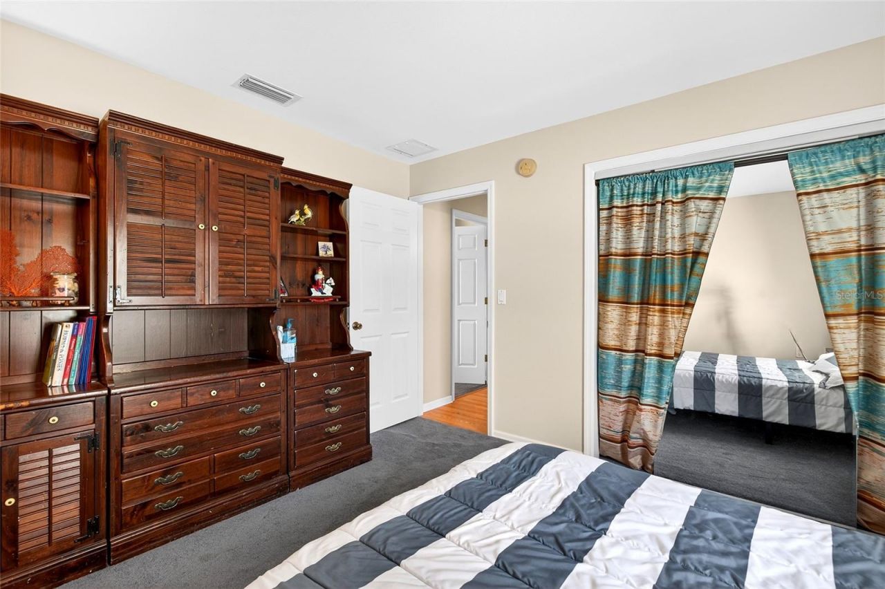 5940 NE 57th Loop, Silver Springs, FL 34488 Photo