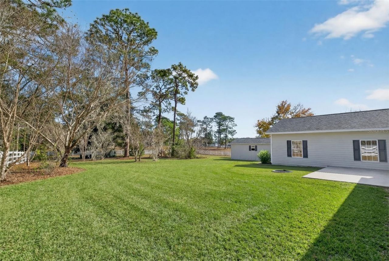 5940 NE 57th Loop, Silver Springs, FL 34488 Photo