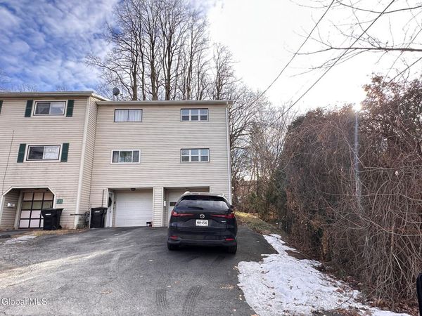 54 Northern Drive, Troy, NY 12182