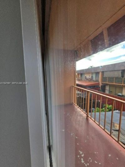 810 SW 129th Pl, Unit 206, Miami, FL 33184 Photo