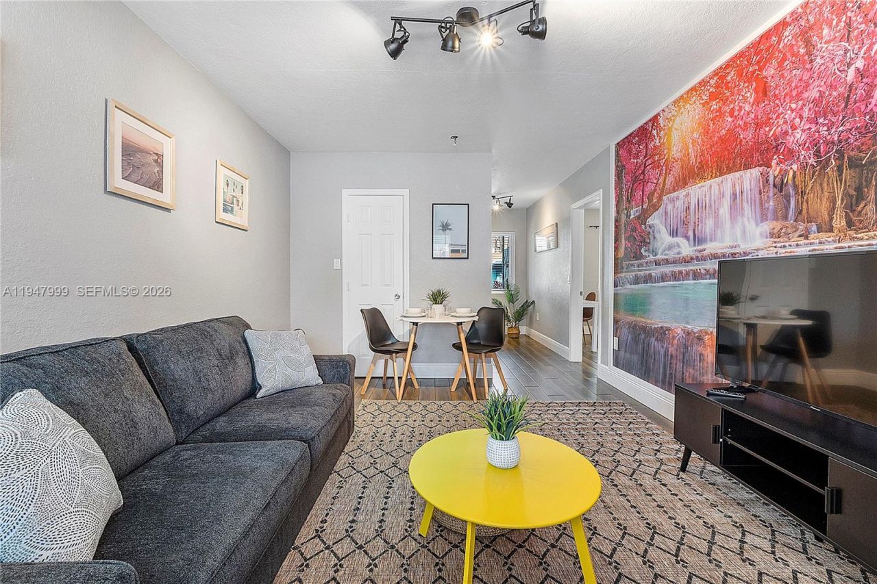 1225 NE 15th Ave , Unit 1-9, Fort Lauderdale, FL 33304 Photo