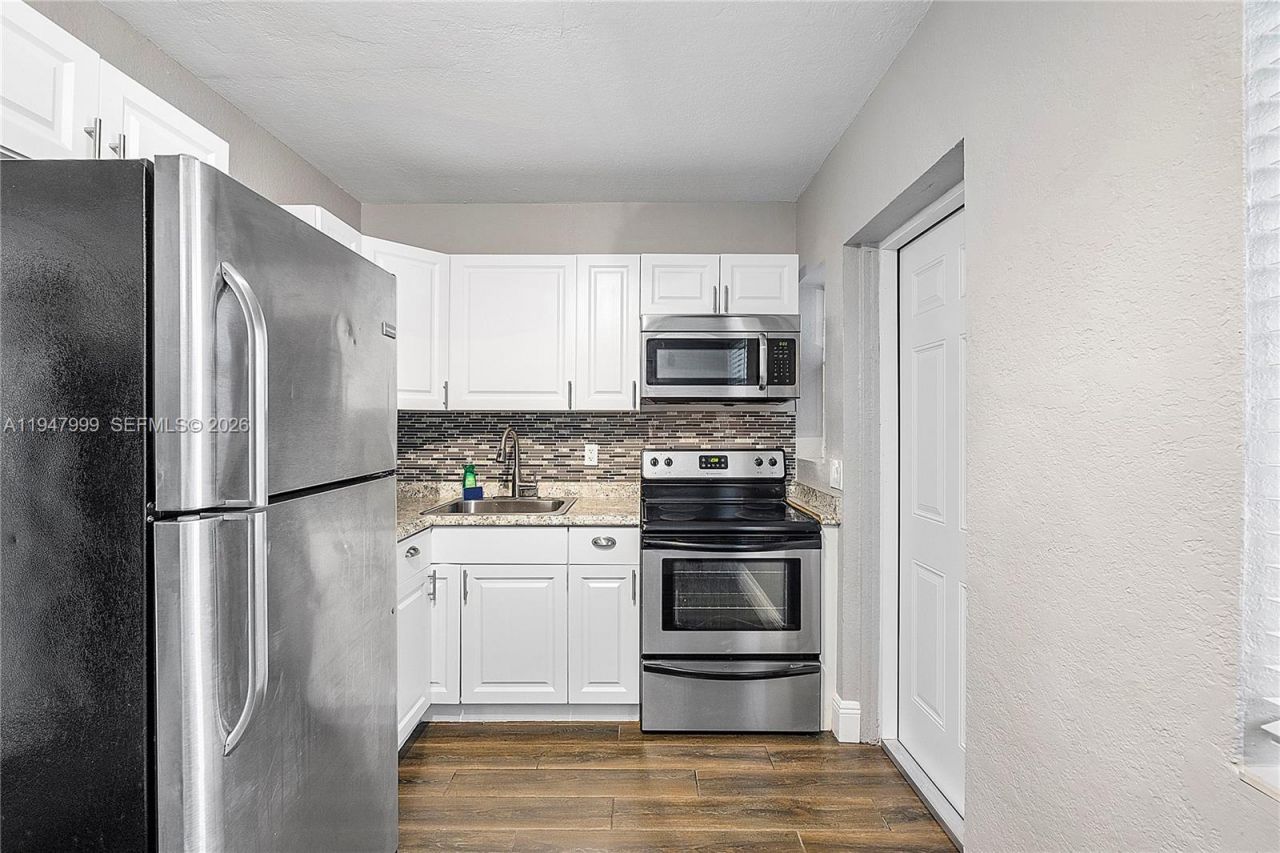 1225 NE 15th Ave , Unit 1-9, Fort Lauderdale, FL 33304 Photo