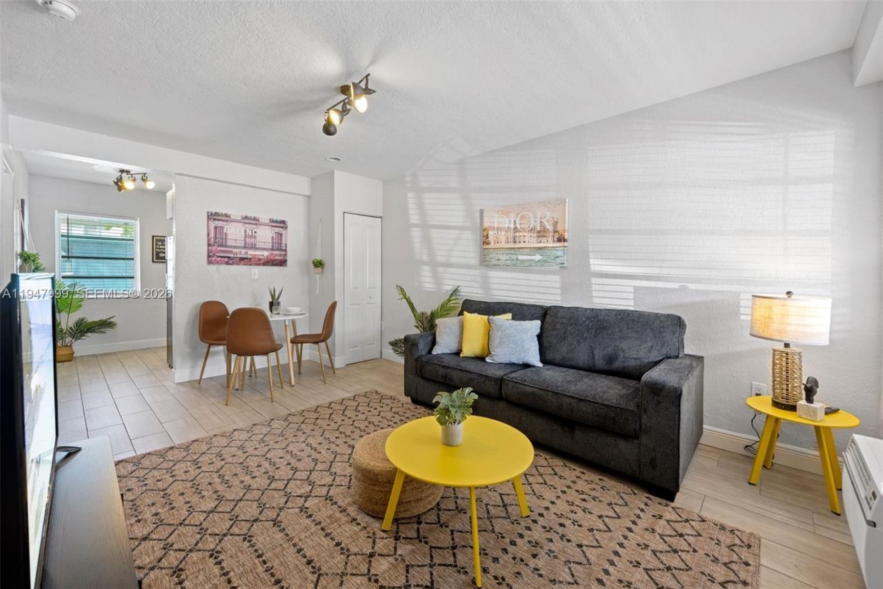 1225 NE 15th Ave , Unit 1-9, Fort Lauderdale, FL 33304 Photo