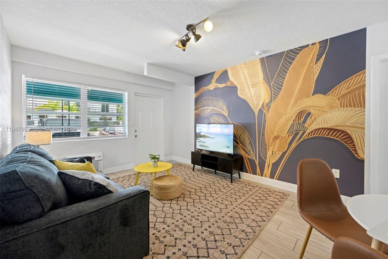 1225 NE 15th Ave , Unit 1-9, Fort Lauderdale, FL 33304 Photo