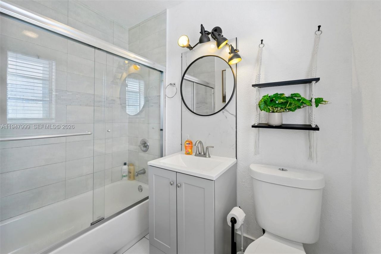 1225 NE 15th Ave , Unit 1-9, Fort Lauderdale, FL 33304 Photo