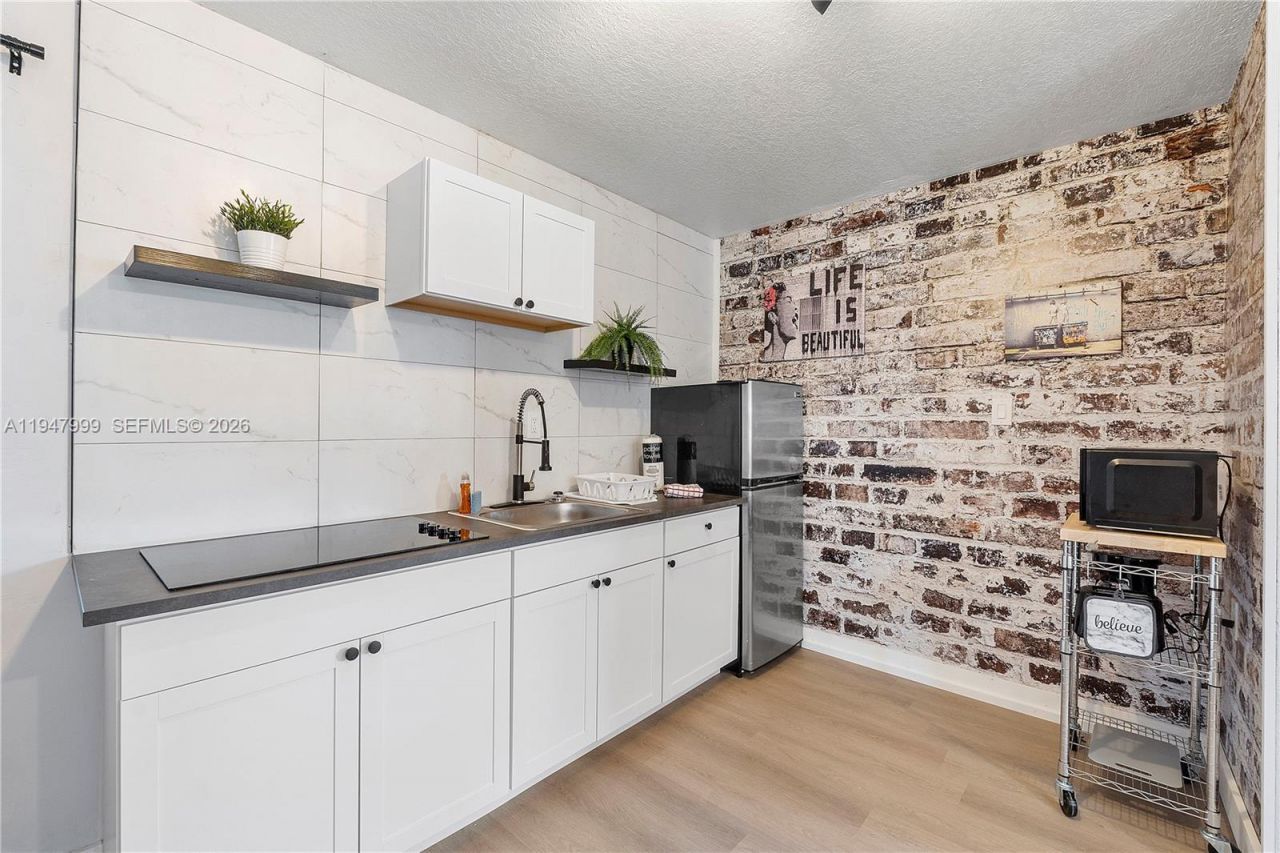 1225 NE 15th Ave , Unit 1-9, Fort Lauderdale, FL 33304 Photo