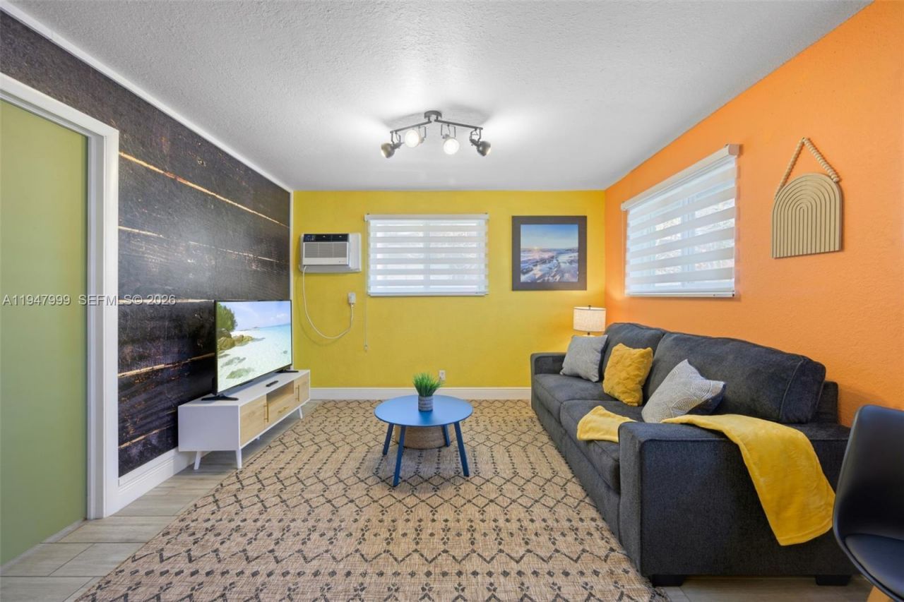 1225 NE 15th Ave , Unit 1-9, Fort Lauderdale, FL 33304 Photo