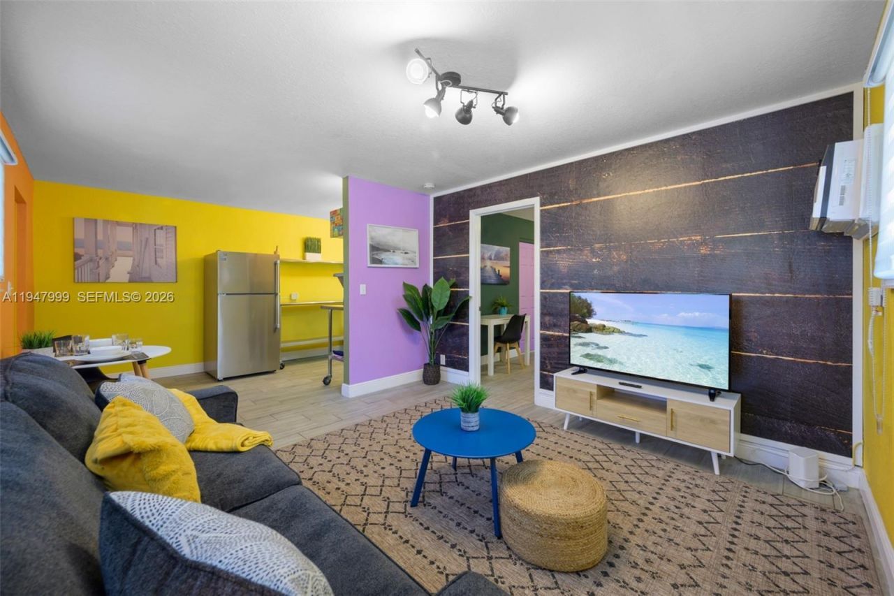 1225 NE 15th Ave , Unit 1-9, Fort Lauderdale, FL 33304 Photo