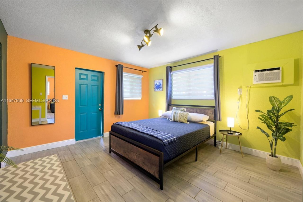 1225 NE 15th Ave , Unit 1-9, Fort Lauderdale, FL 33304 Photo