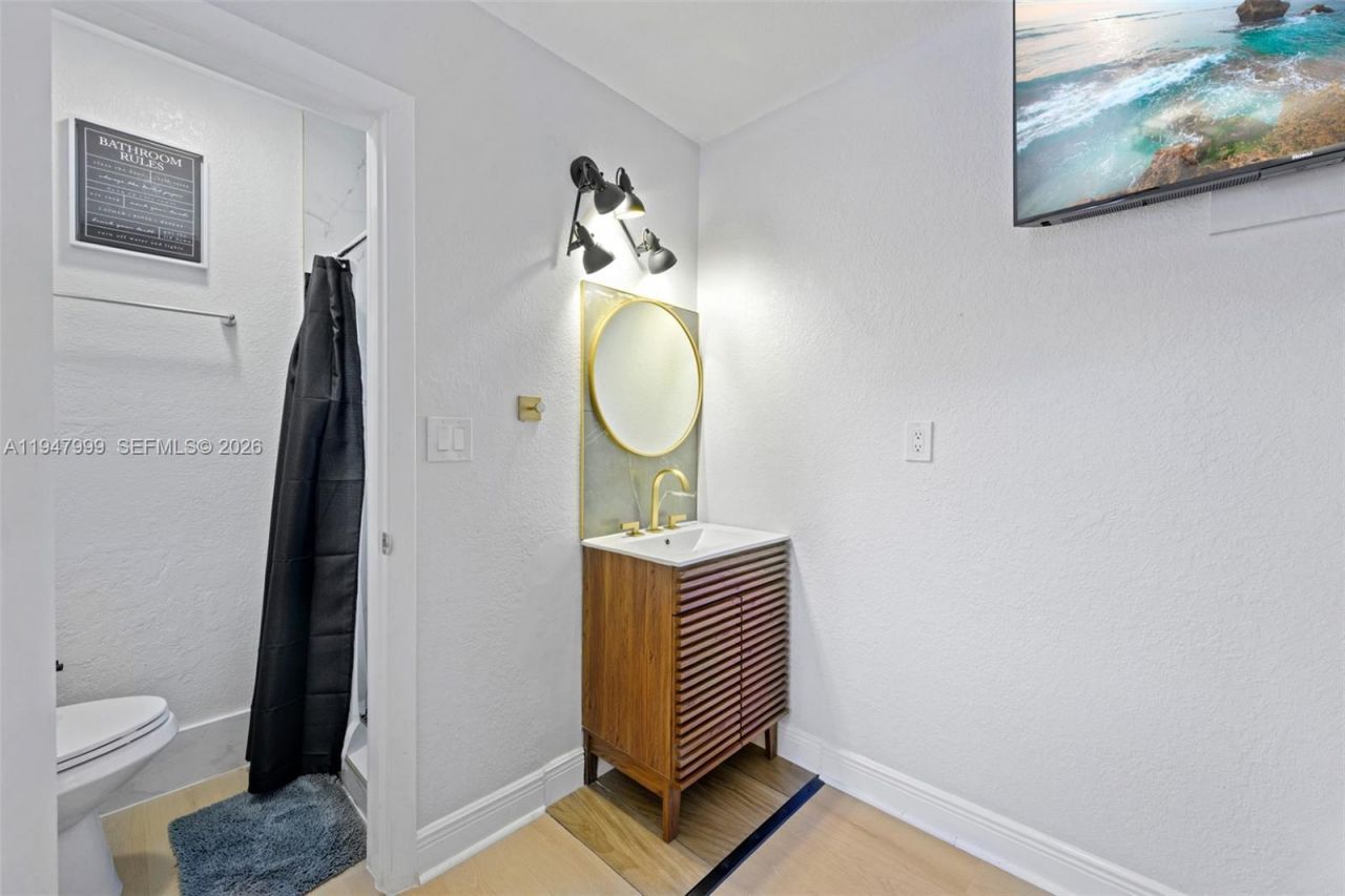 1225 NE 15th Ave , Unit 1-9, Fort Lauderdale, FL 33304 Photo