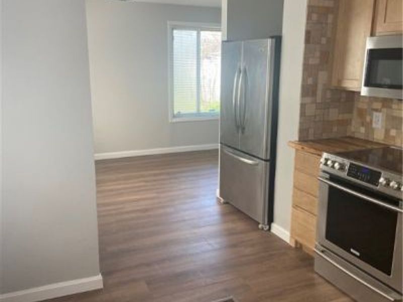 4138 E 154th Street, Cleveland, OH 44128 Photo 2