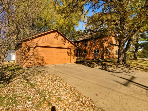 501 Riverside Avenue N, Sartell, MN 56377