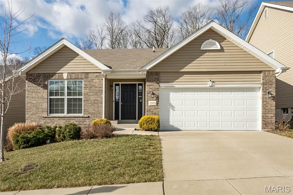 17457 Wyman Ridge Drive, Eureka, MO 63025 Main Photo