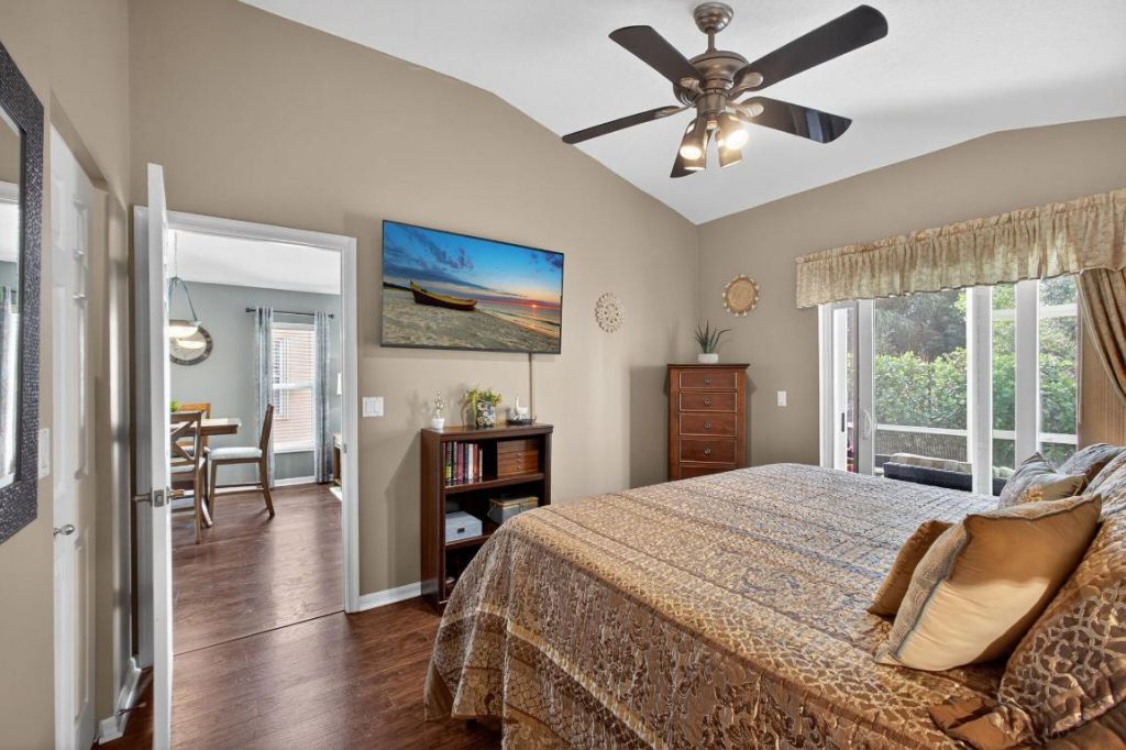 1095 Via Jardin, Riviera Beach, FL 33418 Photo