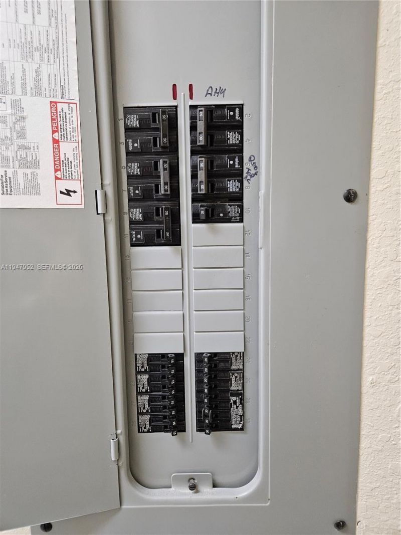 7715 Southampton Ter, Unit 201E, Tamarac, FL 33321 Photo