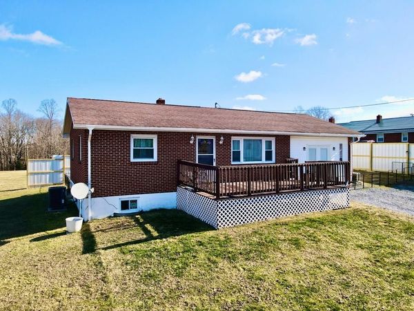 140 Parkview Terrace, Athens, WV 24712