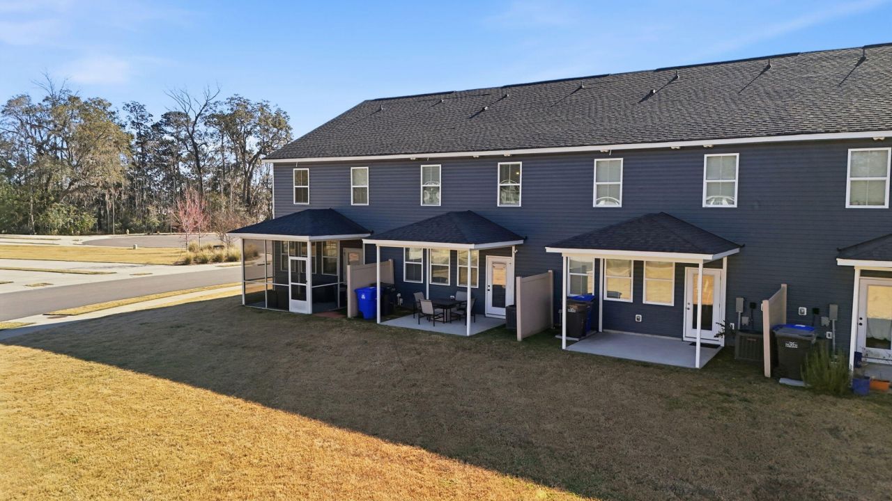 7734 Park Gate Drive Photo 34