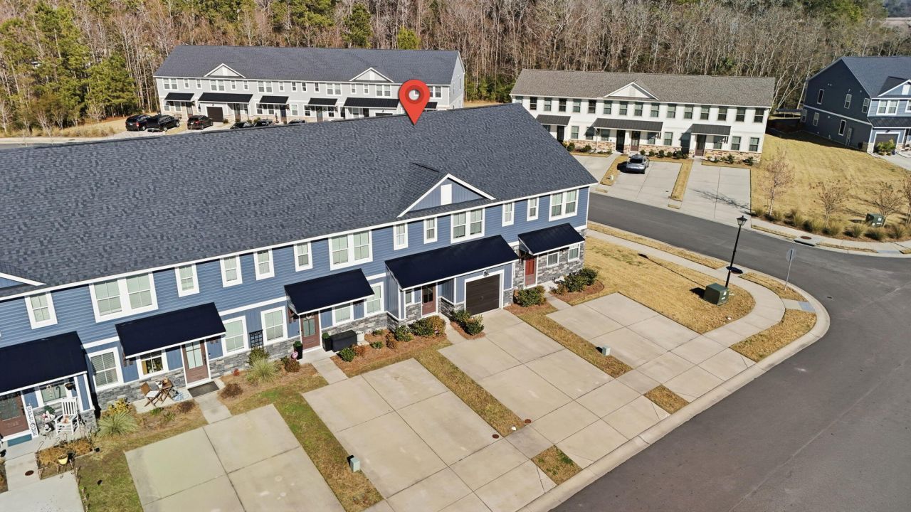 7734 Park Gate Drive Photo 36