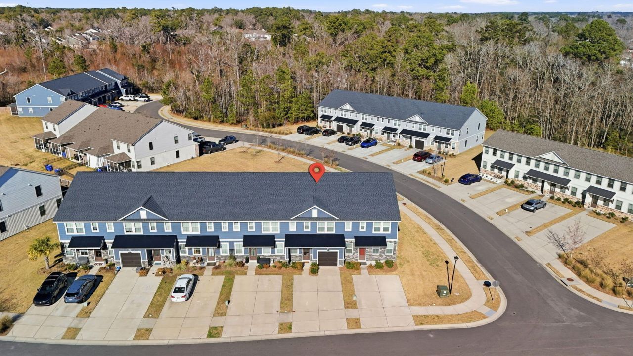 7734 Park Gate Drive Photo 37