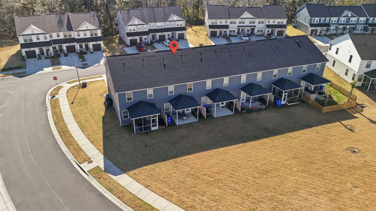 7734 Park Gate Drive Photo 38