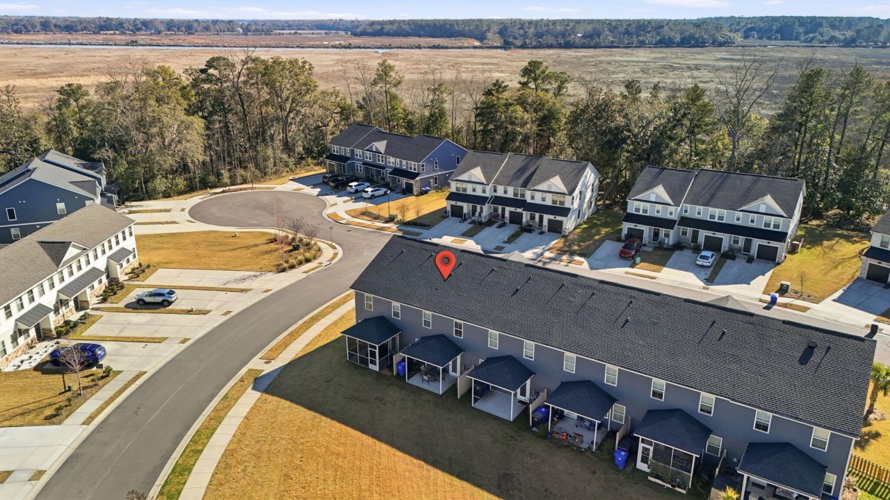 7734 Park Gate Drive Photo 40