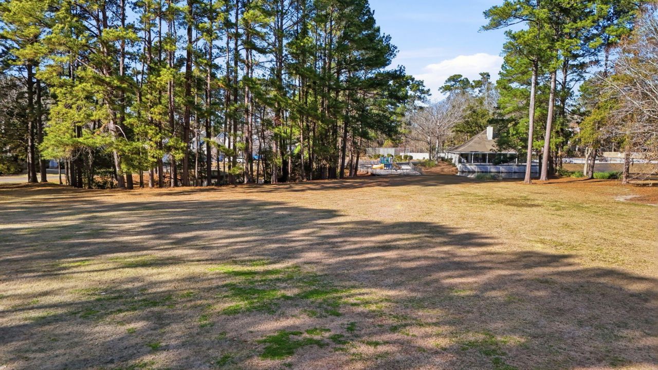 7734 Park Gate Drive Photo 49